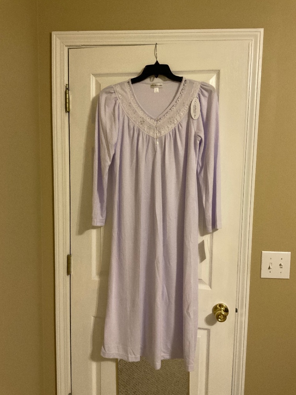 Miss Elaine Cuddleknit Nightgown Lavender Sz Small - NWT